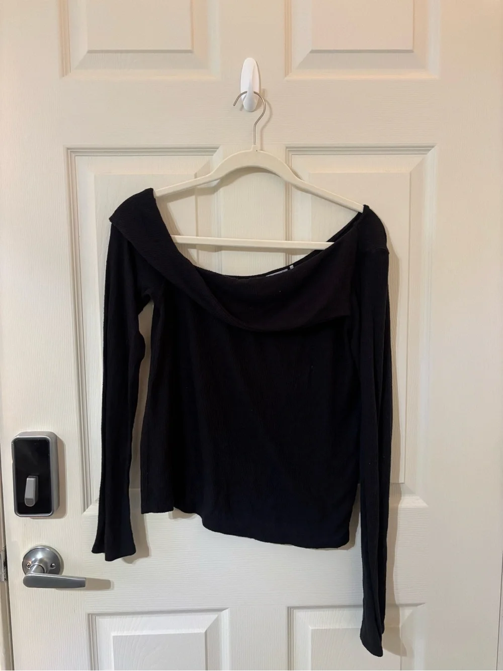 Urban Outfitters chic off